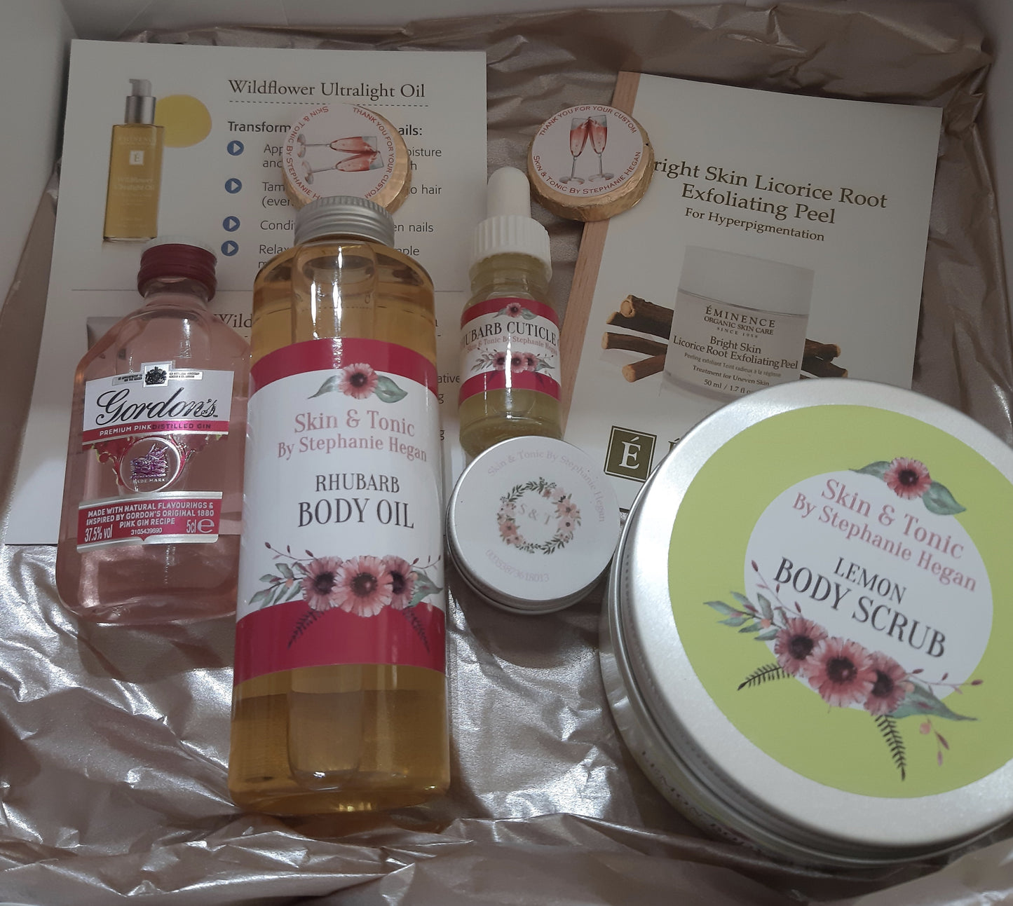 Skin & Tonic Signature Box