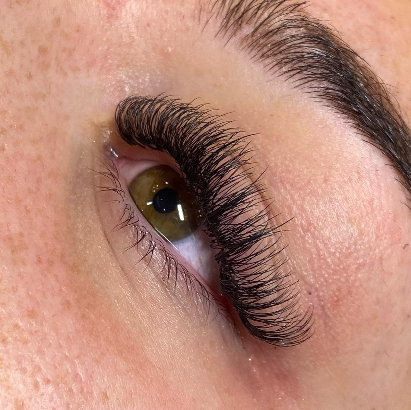Classic Lash Training with Stephanie Multi Award winning lash tech