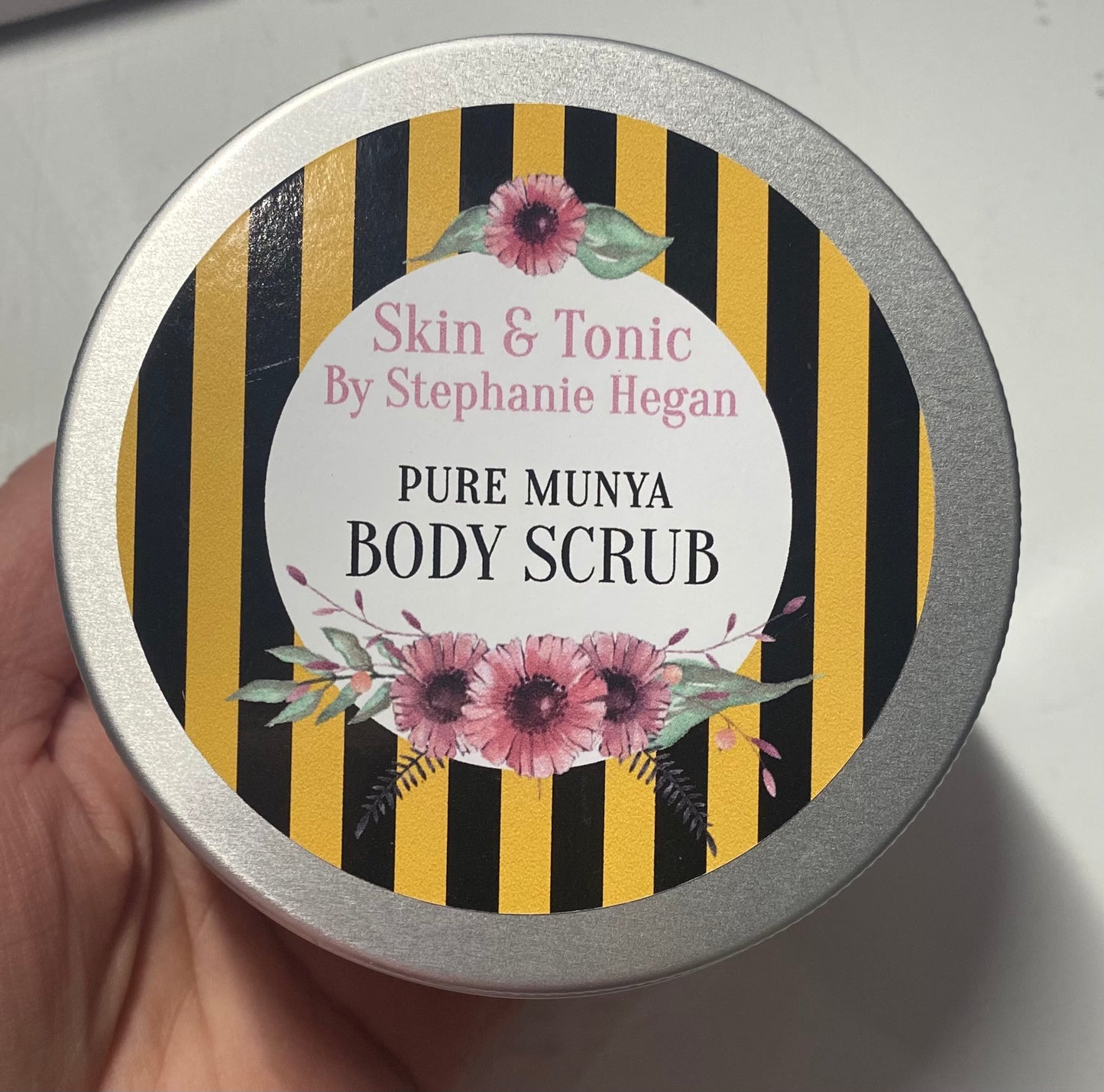 Skin & Tonic Body Scrub